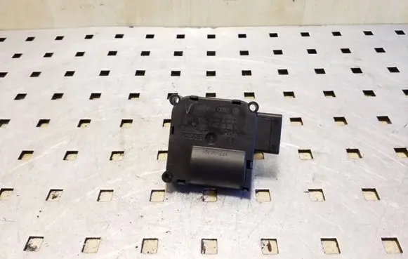 Audi A6 S6 C6 4F A/C air flow flap actuator/motor 0132801359 CZ1168803141