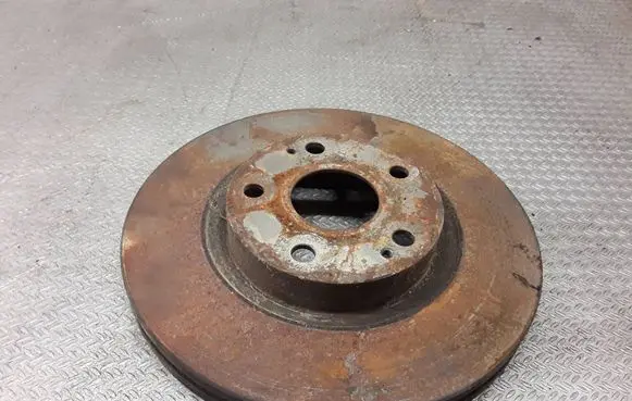 Toyota Corolla Verso AR10 Front brake disc 