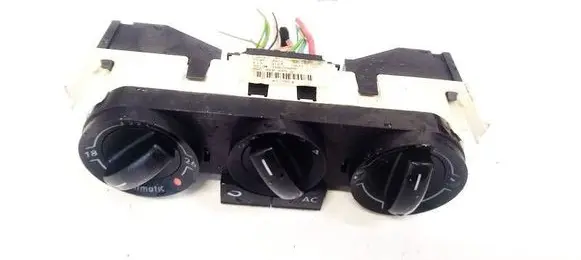Volkswagen Polo IV 9N3 Climate control unit 6Q0820045G