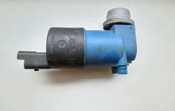 Citroen Berlingo Windscreen/windshield washer pump 681155 9641553880 246091