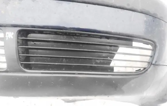 Volkswagen PASSAT B5 Front bumper lower grill