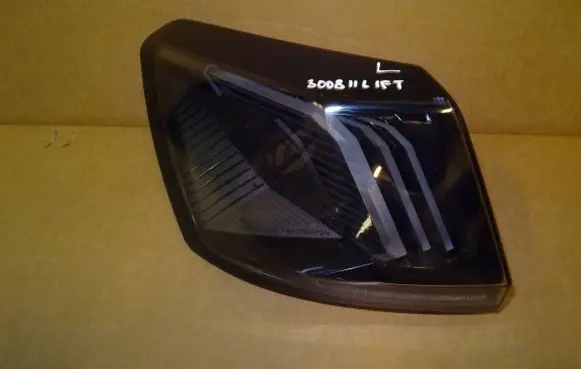 Peugeot 3008 II Rear/tail lights 9836231280 82140101