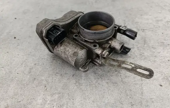 Opel Vectra C Throttle body valve