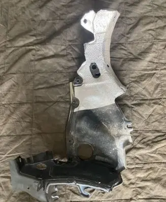 Mercedes-Benz ML W164 Other engine bay part 1646201278
