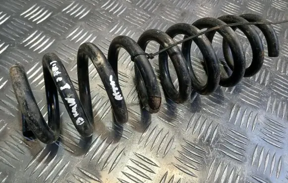 BMW 1 E81 E87 Rear coil spring