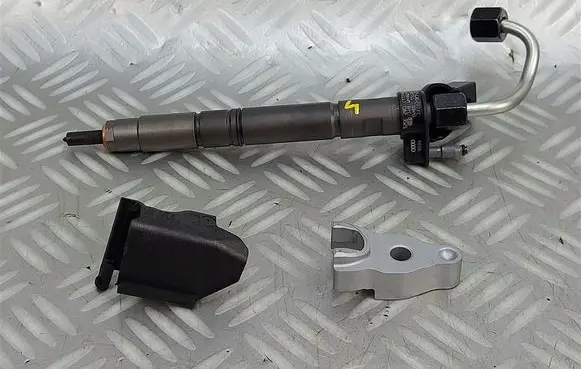 Audi Q8 Fuel injector 059130277FE