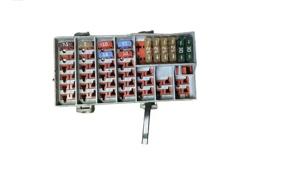 Volvo XC90 Fuse box set 8637669