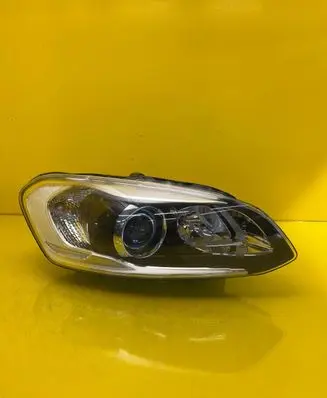 Volvo XC60 Headlight/headlamp 31420250