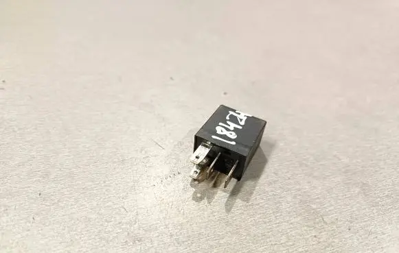 Hyundai Santa Fe Other relay 9522429000
