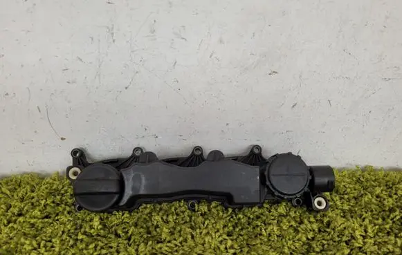 Peugeot 407 Rocker cam cover 9651815680
