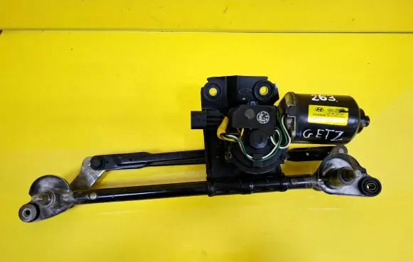 Hyundai Getz Front wiper linkage and motor 981001C100
