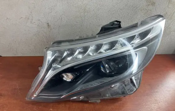 Mercedes-Benz Vito Viano W447 Headlight/headlamp A4479069700 00055435 1EX01128445