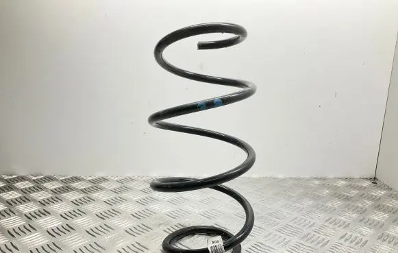 Skoda Octavia Mk3 (5E) Front coil spring MUW