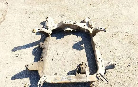 Opel Zafira A Front subframe