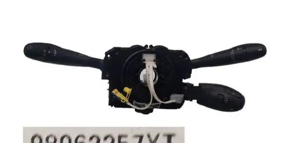 Peugeot Partner Wiper turn signal indicator stalk/switch 98062257XT
