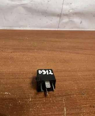 Mercedes-Benz SL R129 Other relay A0025421319 D912