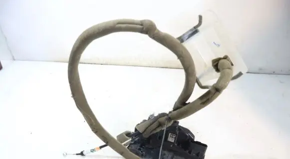 Infiniti Q50 Front door lock