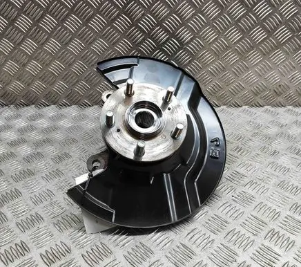 Honda CR-V Front wheel hub 512163E7H01