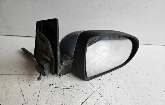 Mitsubishi Colt Front door electric wing mirror 014259