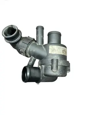 Land Rover Range Rover Sport L494 Thermostat AH228K515AA AH228575AE