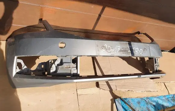 Skoda Octavia Mk3 (5E) Front bumper 5E0807221N