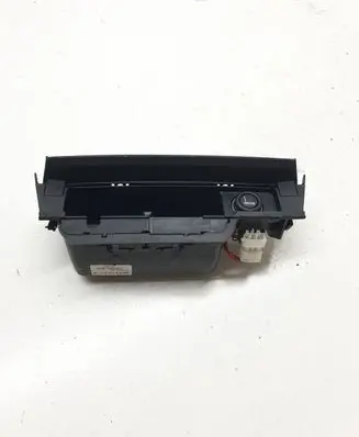 BMW 7 F01 F02 F03 F04 Car ashtray 9119317