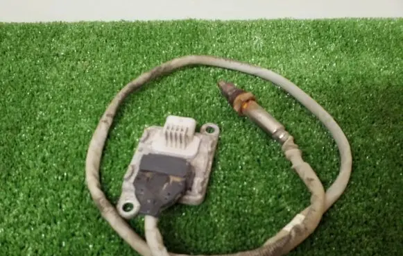 Opel Vivaro Lambda probe sensor 227908539R SNS147A A3C0069070001