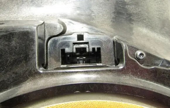 BMW 7 E65 E66 Panel speaker 6901323
