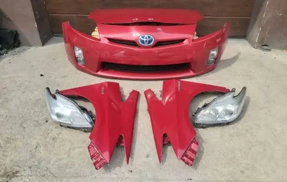 Toyota Prius (XW30) Front piece kit 