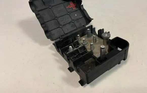Audi A4 S4 B8 8K Positive wiring loom 8K0937517
