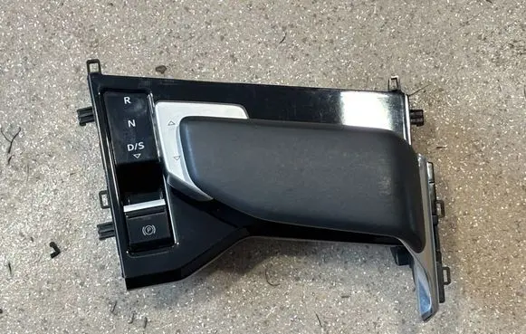Audi e-tron Gear shifter/selector 4KL713041A