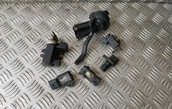 Opel Meriva A Turbo solenoid valve 72190339 05T286 0281002487