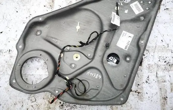 Mercedes-Benz B W245 Sliding door window regulator with motor A1697301579