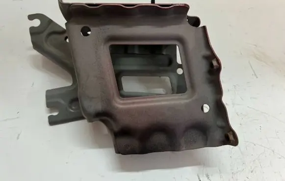 Honda CR-V Battery box tray 
