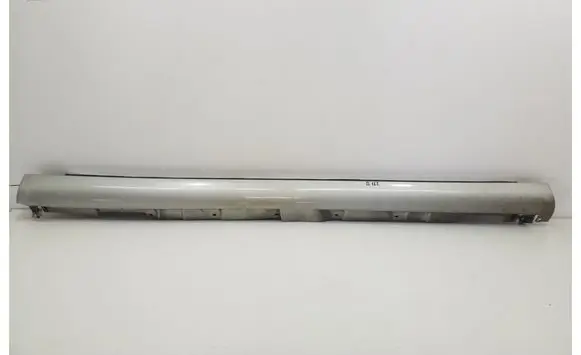 Toyota Avensis T250 Sill 7585105010