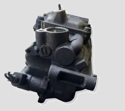 Volkswagen Jetta V Air conditioning (A/C) compressor (pump) 1K0820859F 0018301763 R134A8681F