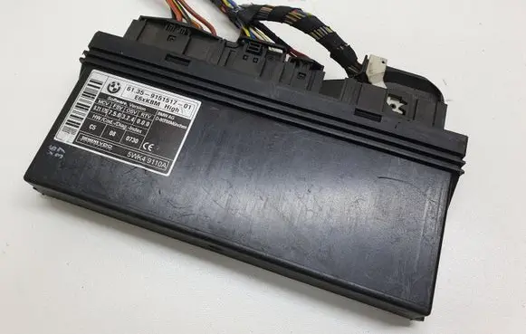 BMW 5 E60 E61 Comfort/convenience module 61359151517 9151517 915151701