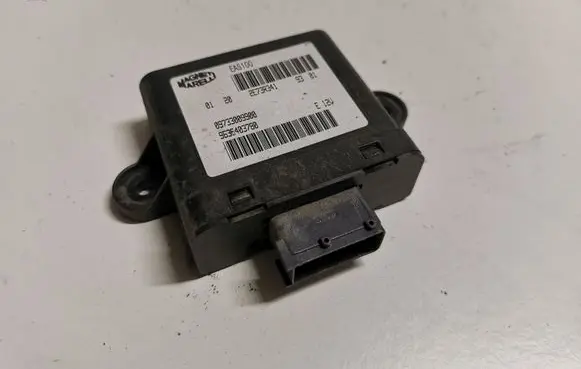 Peugeot 607 Fuel injection pump control unit/module 9636403780