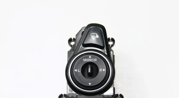 Hyundai i40 Wing mirror switch 39R4801280