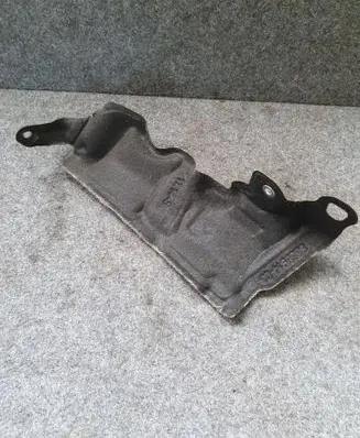 BMW 3 G20 G21 Heat shield in engine bay 8668914