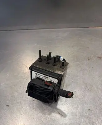 Volkswagen PASSAT B6 ABS Pump 3C0614109K 16431508E 16431608