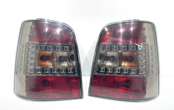 Volkswagen Touran I Rear/tail lights