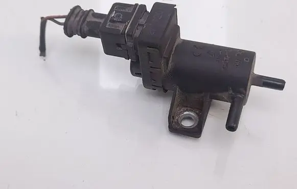 Renault Master III Vacuum valve 8200762162