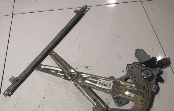 Mitsubishi Outlander Sliding door window regulator with motor 