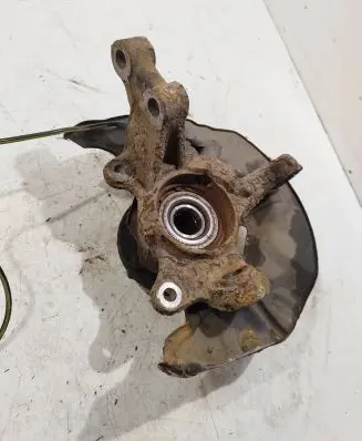 Toyota Avensis T250 Front wheel hub spindle knuckle
