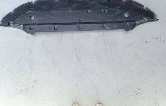 Ford Mach-E I Front bumper splitter molding LK9B8B384ABW