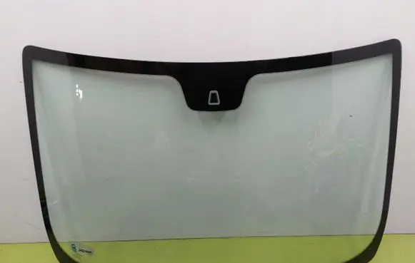 Fiat Grande Punto Front windscreen/windshield window PILKINGTON