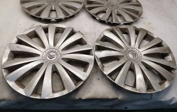 Citroen C4 Grand Picasso R16 wheel hub/cap/trim 