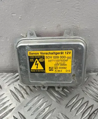 BMW 5 E60 E61 Headlight ballast module Xenon 5DV00900000