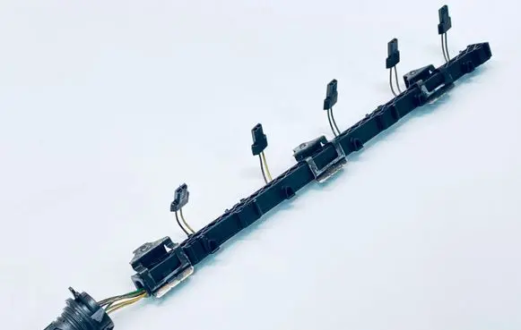 Volkswagen Touareg I Fuel injector wires 070971033A
